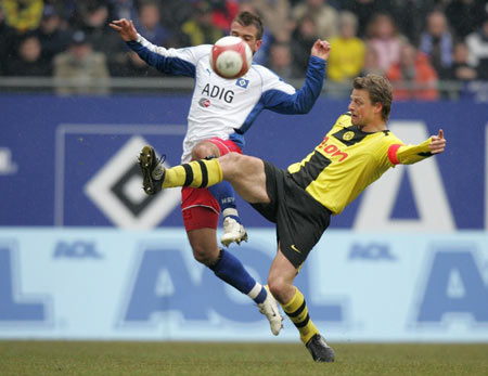 在此背景下 在此背景下